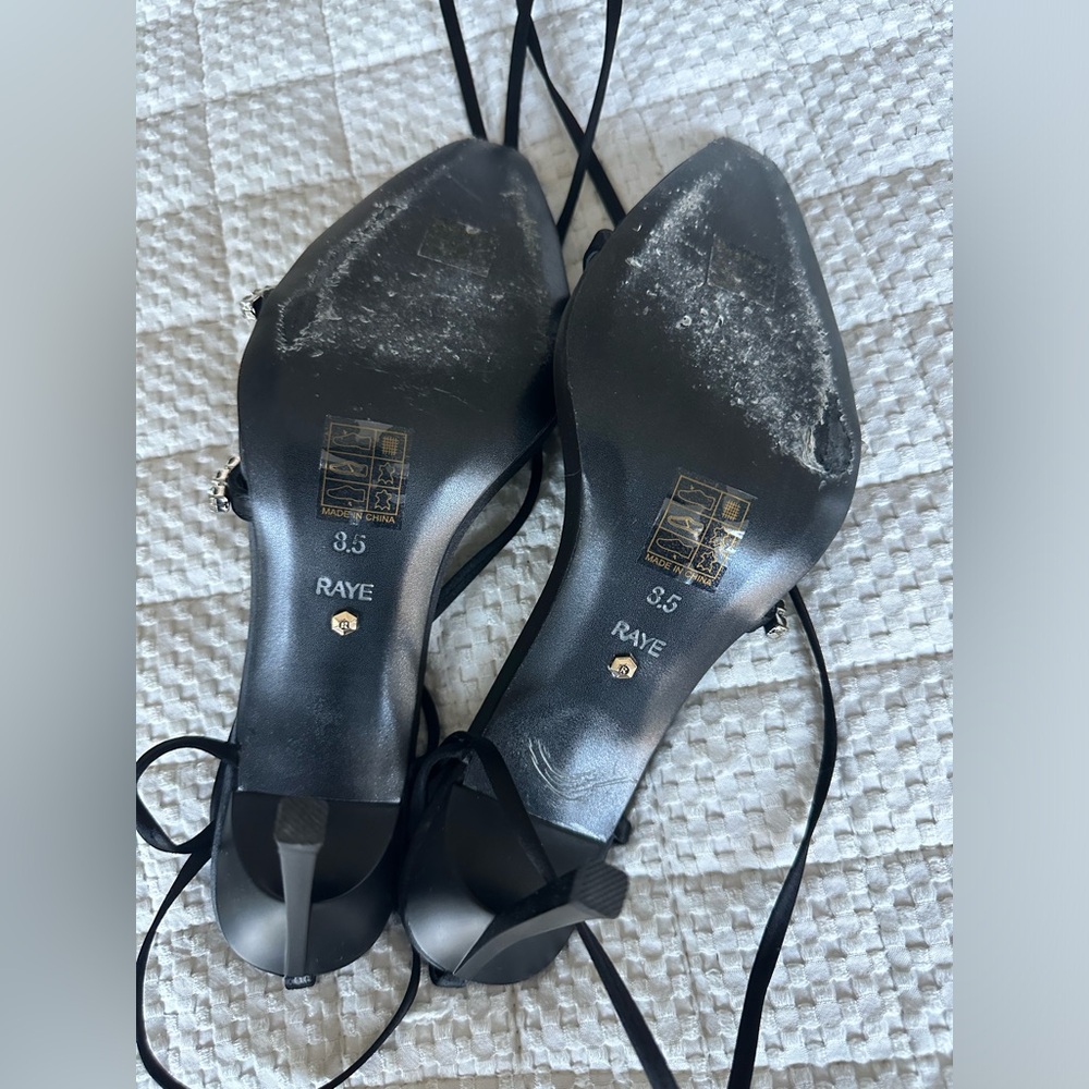 RAYE Revik Heel in Black. - size 8.5 - Picture 8 of 8